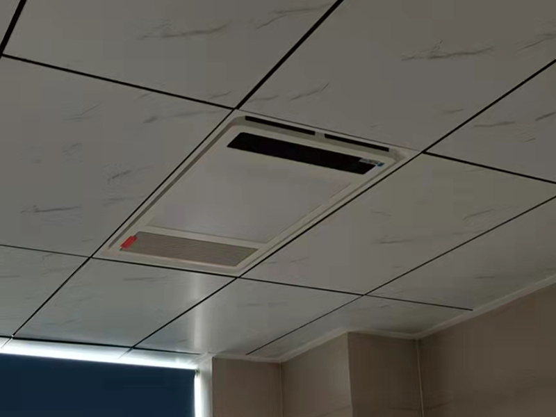 廁所裝修怕“被宰”？不妨看看衛(wèi)生間吊頂裝修多少錢(qián)一平方(圖3)