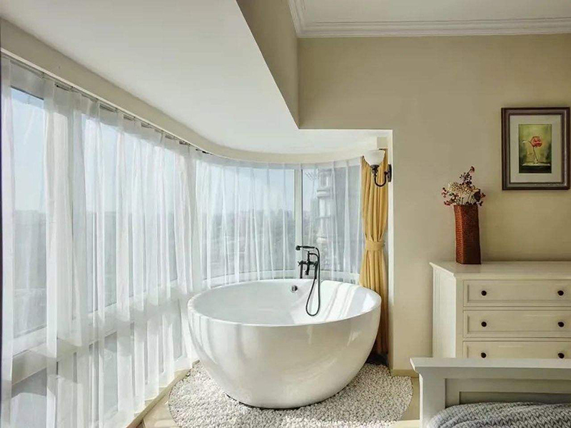 家里陽(yáng)臺(tái)能改造定制衛(wèi)生間嗎？別眨眼！不一樣的陽(yáng)臺(tái)拆改案例來(lái)了(圖4)