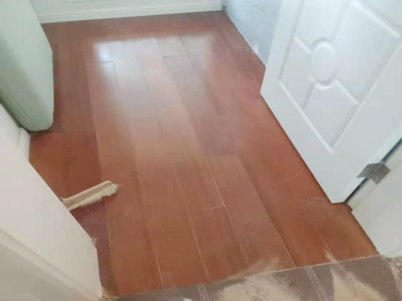 西安室內(nèi)木地板安裝師傅的平臺(tái)(圖2) 西安室內(nèi)木地板安裝師傅的平臺(tái)(圖2)