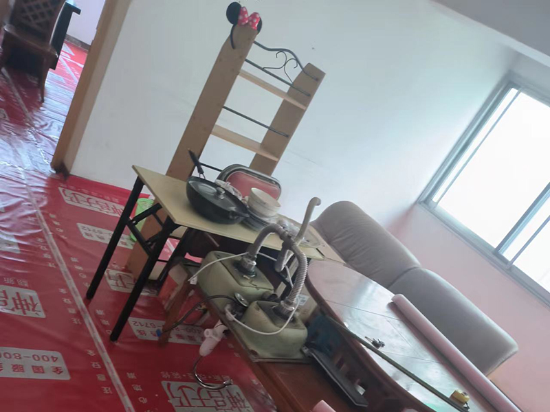 116平老房子改造翻新 北京復(fù)興路24號(hào)院兒童房裝修 餐廳簡單裝潢