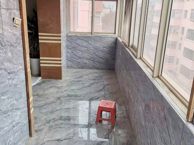 武漢陽(yáng)臺(tái)安裝玻璃窗多少錢一平方？(圖4)