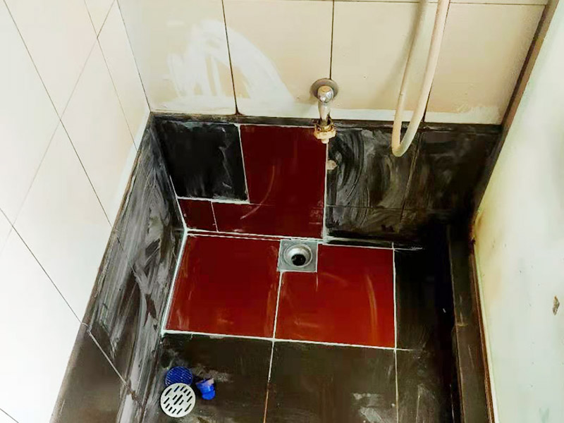 衛(wèi)生間地板磚怎么選質量好壞，廁所鋪瓷磚要多少錢？(圖2)