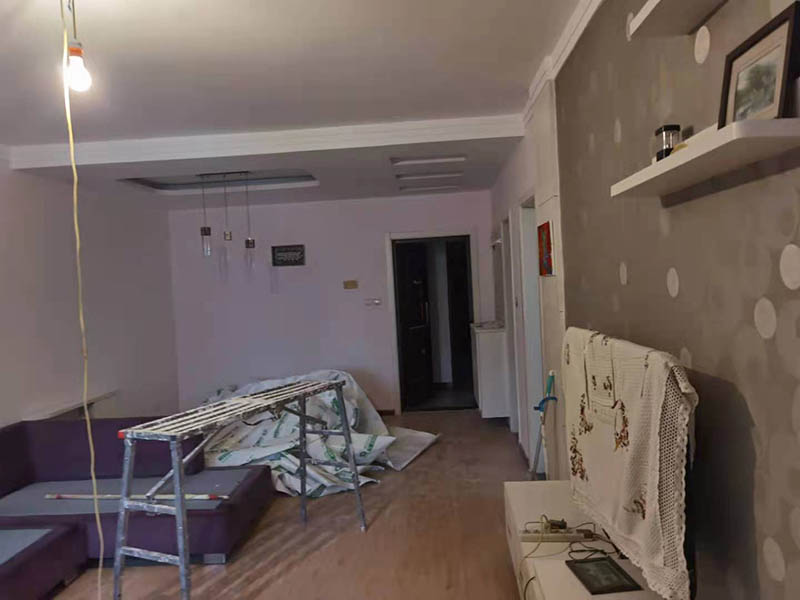 墻面翻新刷白大概多少錢(圖5) 墻面翻新刷白大概多少錢(圖5)