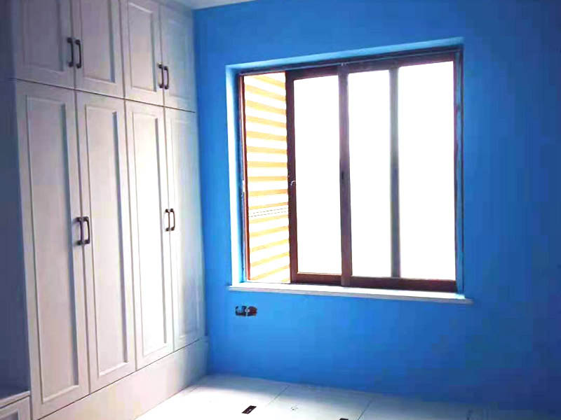 墻面翻新刷白經濟的方法