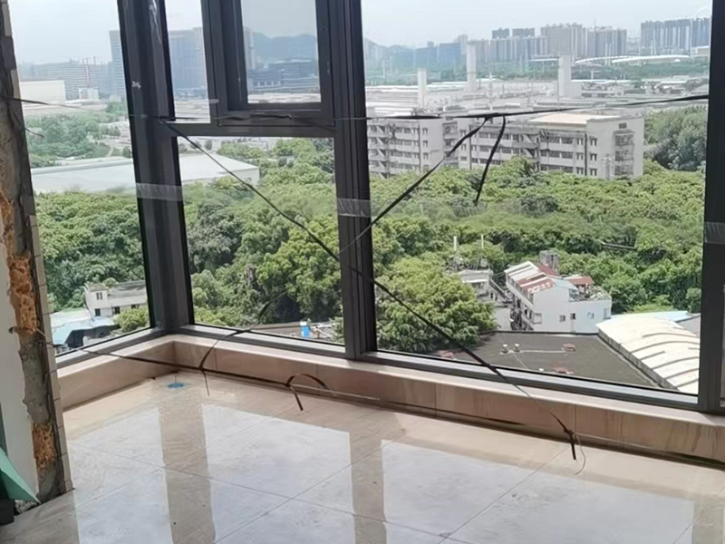 封閉陽臺墻面用外墻漆什么顏色好(圖4) 封閉陽臺墻面用外墻漆什么顏色好(圖4)