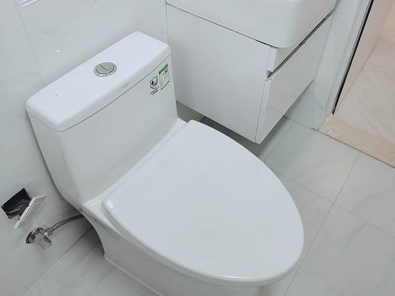 白水泥和填縫劑哪個(gè)更防水(圖1) 白水泥和填縫劑哪個(gè)更防水(圖1)