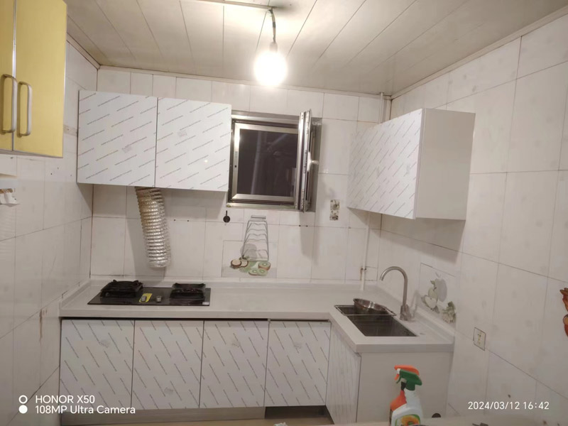 櫥柜定制五金是另外收費(fèi)嗎(圖1) 櫥柜定制五金是另外收費(fèi)嗎(圖1)