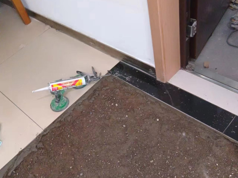 修復(fù)10塊地磚要多少錢(圖1) 修復(fù)10塊地磚要多少錢(圖1)