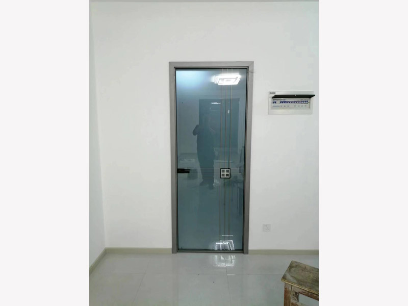 衛(wèi)生間的外邊的墻有裂痕是什么原因(圖2) 衛(wèi)生間的外邊的墻有裂痕是什么原因(圖2)