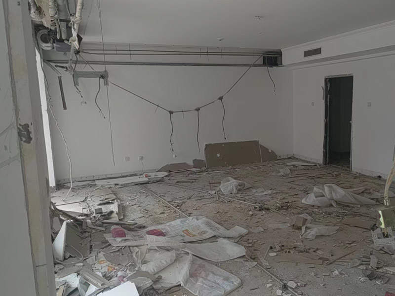 重慶泥瓦工聯(lián)系電話哪里找(圖2) 重慶泥瓦工聯(lián)系電話哪里找(圖2)