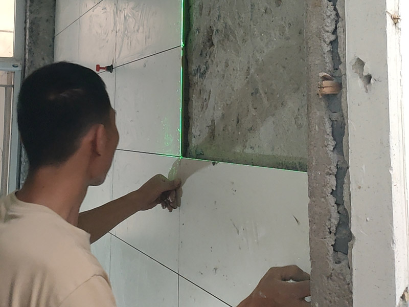 靠近衛(wèi)生間的墻面滲水怎么辦(圖2) 靠近衛(wèi)生間的墻面滲水怎么辦(圖2)