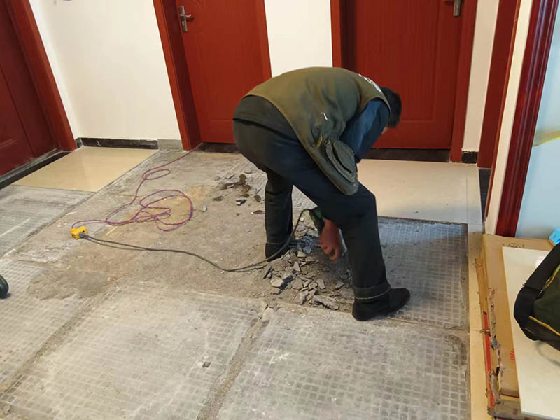 瓷磚開裂美縫劑能救嗎？不同裂縫類型解決方案對(duì)比(圖2)