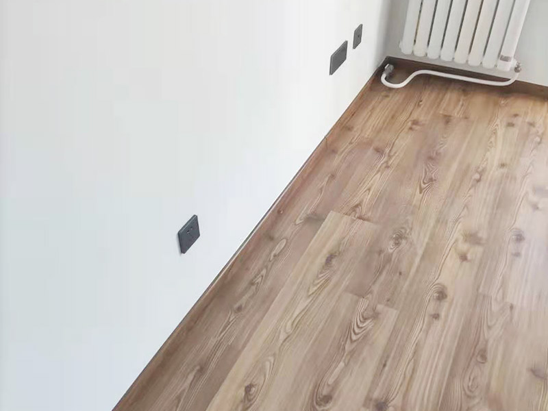 天津地面安裝地板坡度大怎么解決(圖2) 天津地面安裝地板坡度大怎么解決(圖2)